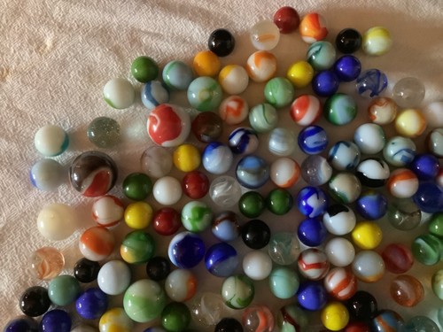 Large Lot Of 195 Vintage Marbles 5 Glow Under Black Light - Picture 3 of 16