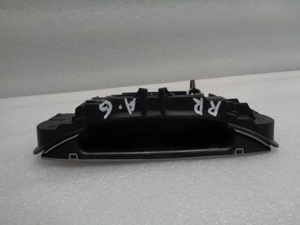 DK809163 98-04 AUDI A6 PASAJERO TRASERO LADO DERECHO EXTERIOR MANIJA PLATA OEM Foto 4 de 4