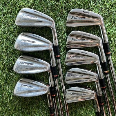 Wilson Staff Tour Blade Iron Set 2-Pw Fluid Feel Steel Regular Flex Right