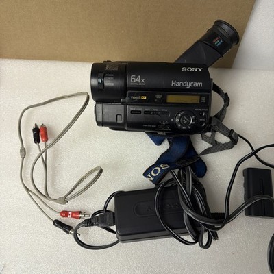 SONY Hi-8 Handycam Vision CCD-TRV67 Camcorder Bundle Tested