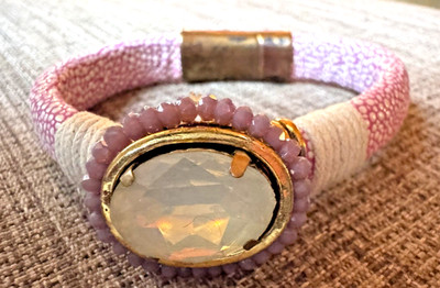 Laura Janelle Bracelet Signed Opal Look Focal Point Pink White Bubble Design