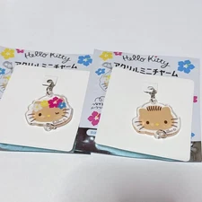 Sanrio Hello Kitty Sunburn Mini Charm Acrylic Keychain Daiso LE