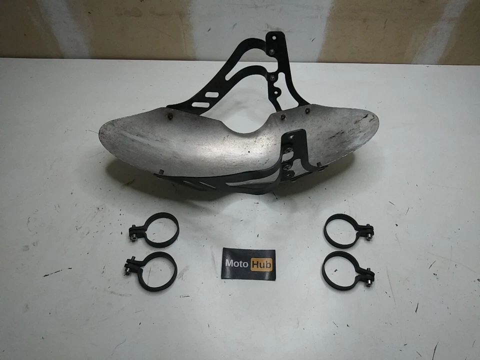 Triumph Speed Triple 955i 1999 guardabarros delantero de metal guardabarros guardabarros Foto 4 de 4