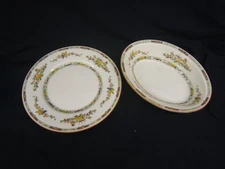 Royal Doulton Lot of 2 Pieces Kenilworth Dinner Plate & Oval Serving Bowl VGC 