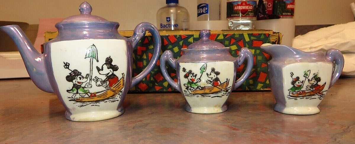 VINTAGE 1933 MICKEY MOUSE Ceramic Tea Set 17 piece NIFTY TOY VINTAGE 1933 MICKEY MOUSE Ceramic Tea Set 17 piece NIFTY TOY