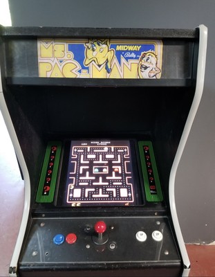 retro arcade machine