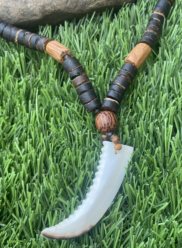 ✅Collar para hombre Hawaii Shell en forma de diente colgante surfista 17,5" madera de puka marrón Foto 2 de 4