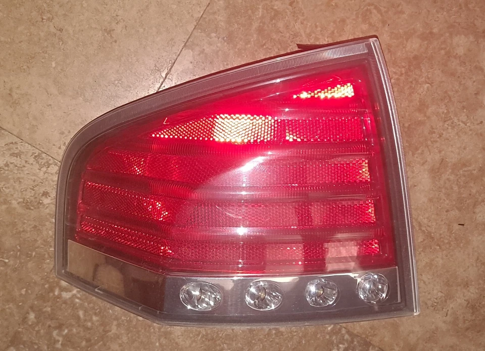 *TESTED* 2007-2010 Lincoln MKX Tail Light Driver Left Side Outer 2008 2009 - Imagem 4 de 4