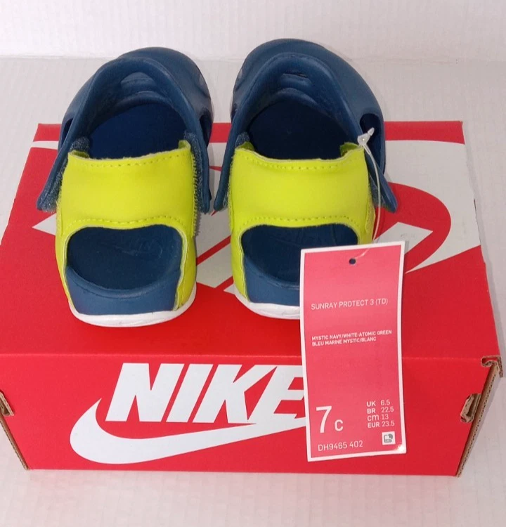 7C Nike Sunray Protect 3 (TD) niño pequeño Mystic azul marino/blanco verde atómico DH9465-402 Foto 3 de 4