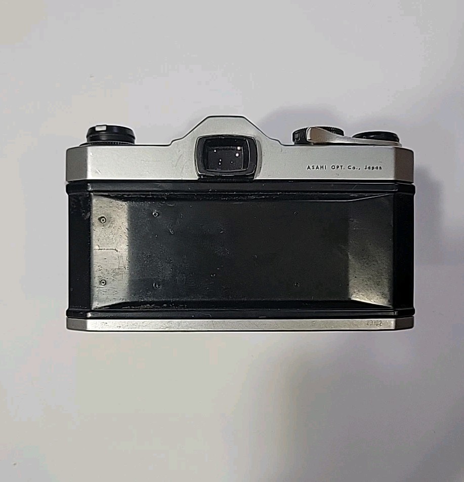 Asahi Pentax Spotmatic SP Film Camera w/ Super-Takumar 1:1.8/55
