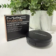 M.A.C Studio Fix Foundation - NC44 - 0.42oz/12g