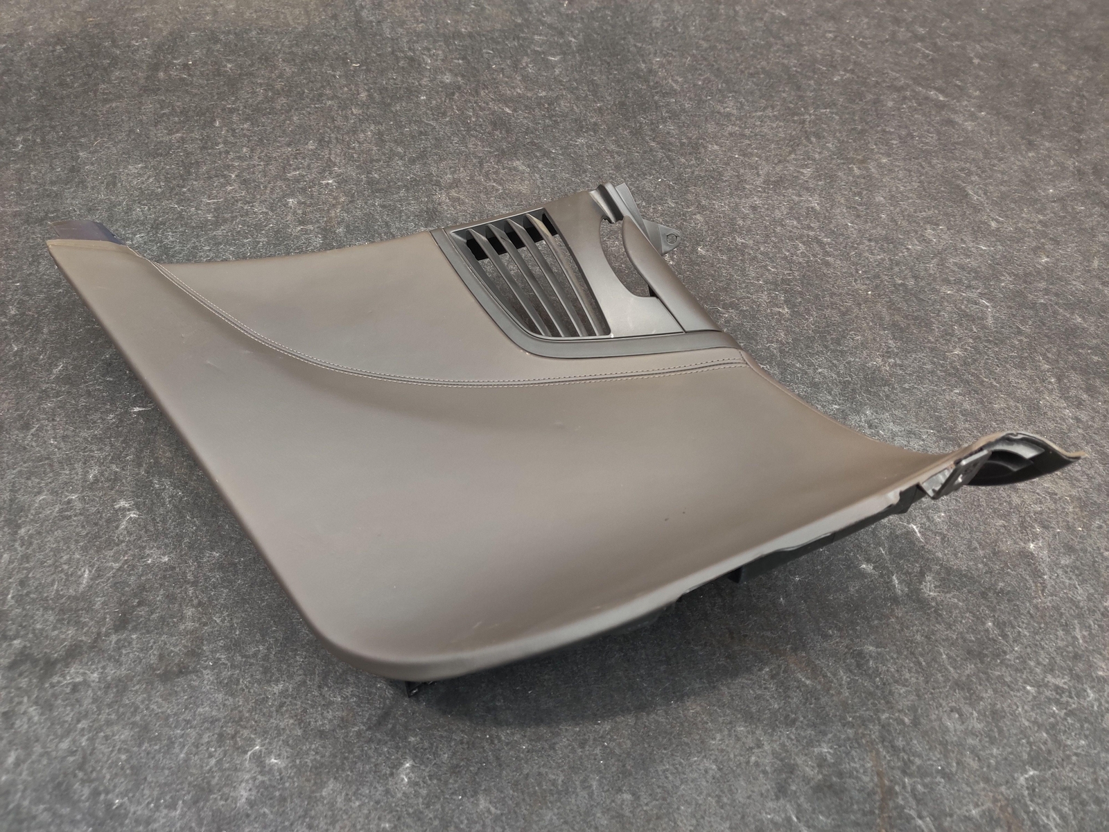 Rear Right Quarter Lateral Trim Dalbergiabraun NKFD 51437407752 OEM BMW i8 14-19