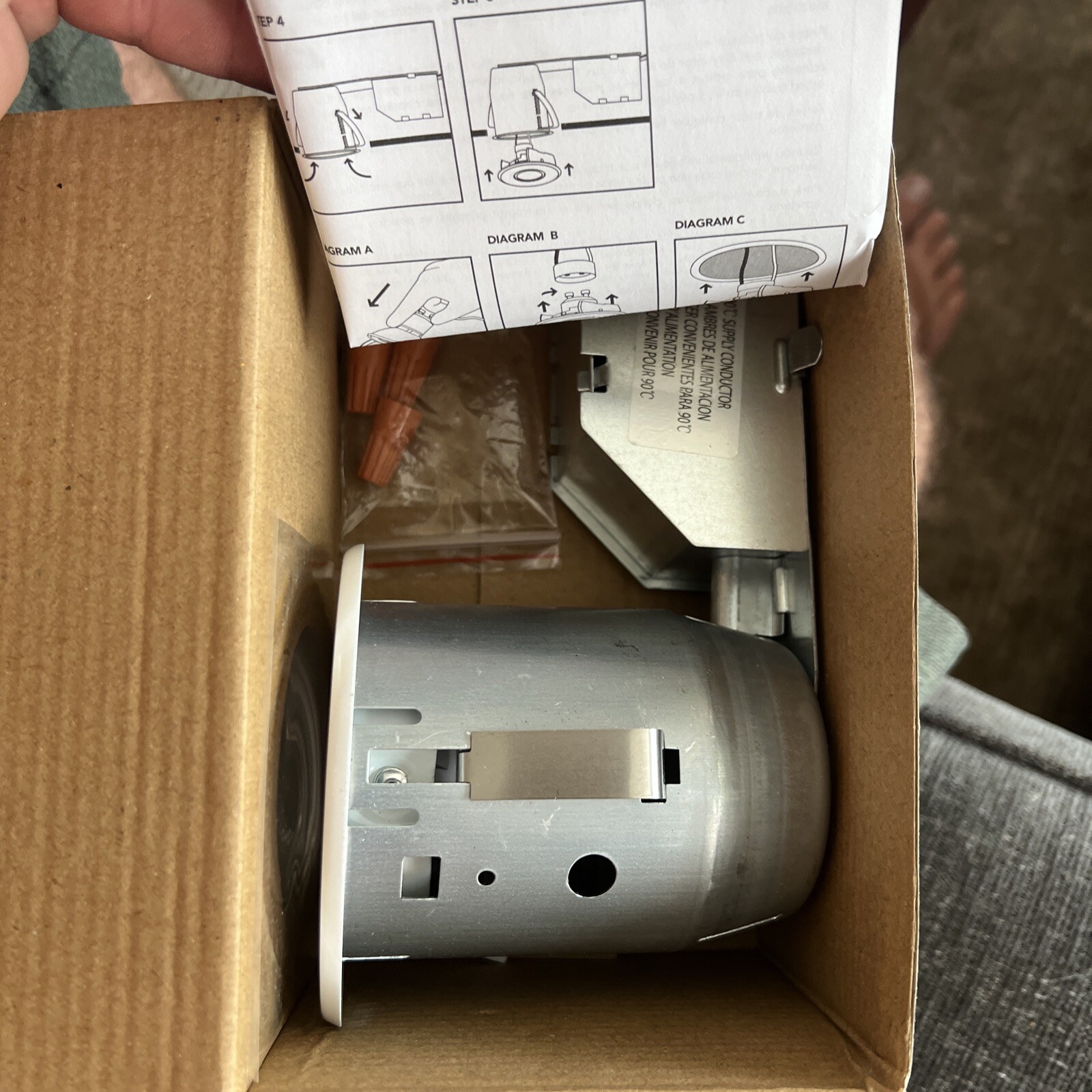 Globe LED Recessed Light Kit  3" White Spot Swivel 50W LOT Of  17 Units!