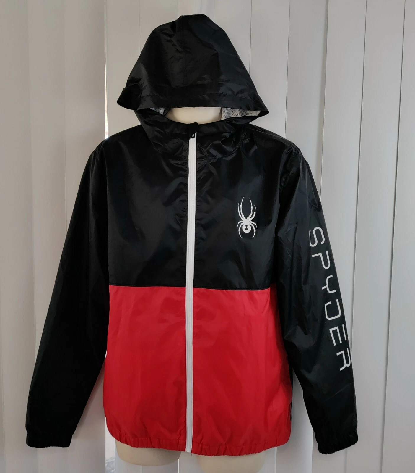 SPYDER Men's Small Red Black Logo Water Resistant Windbreaker Jacket Mesh Lined
