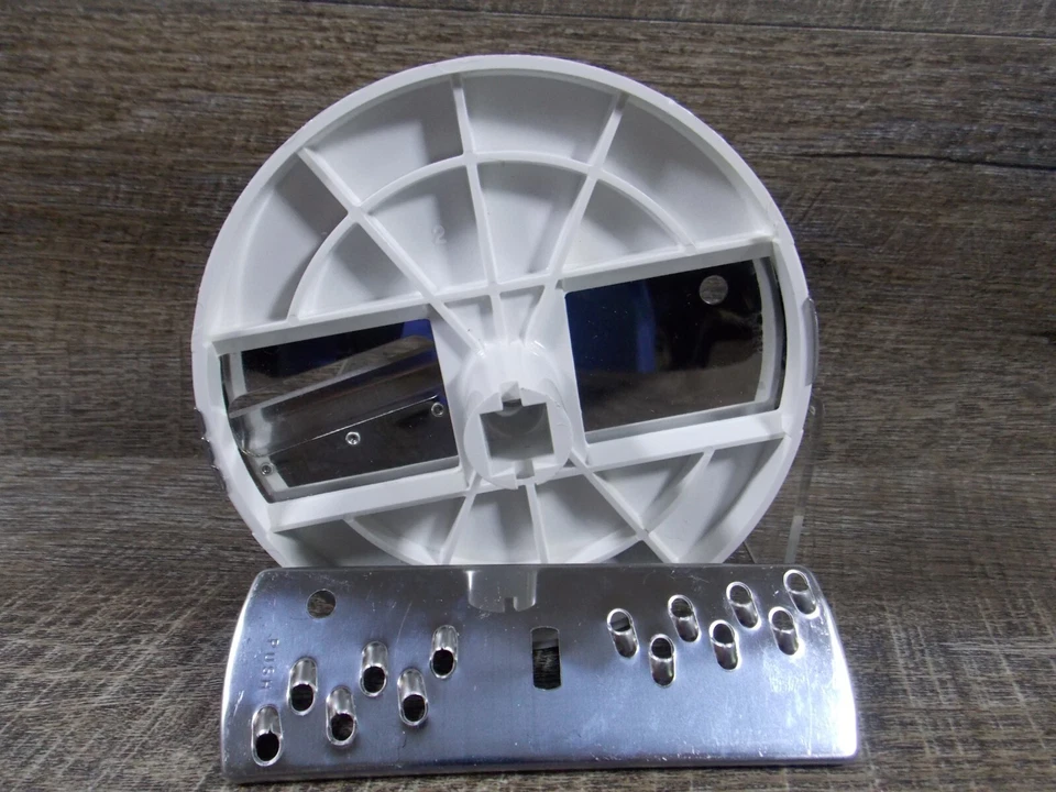 Hamilton Beach Food Processor 702-1 Disc &Blades Replacement Parts - Image 4 of 4