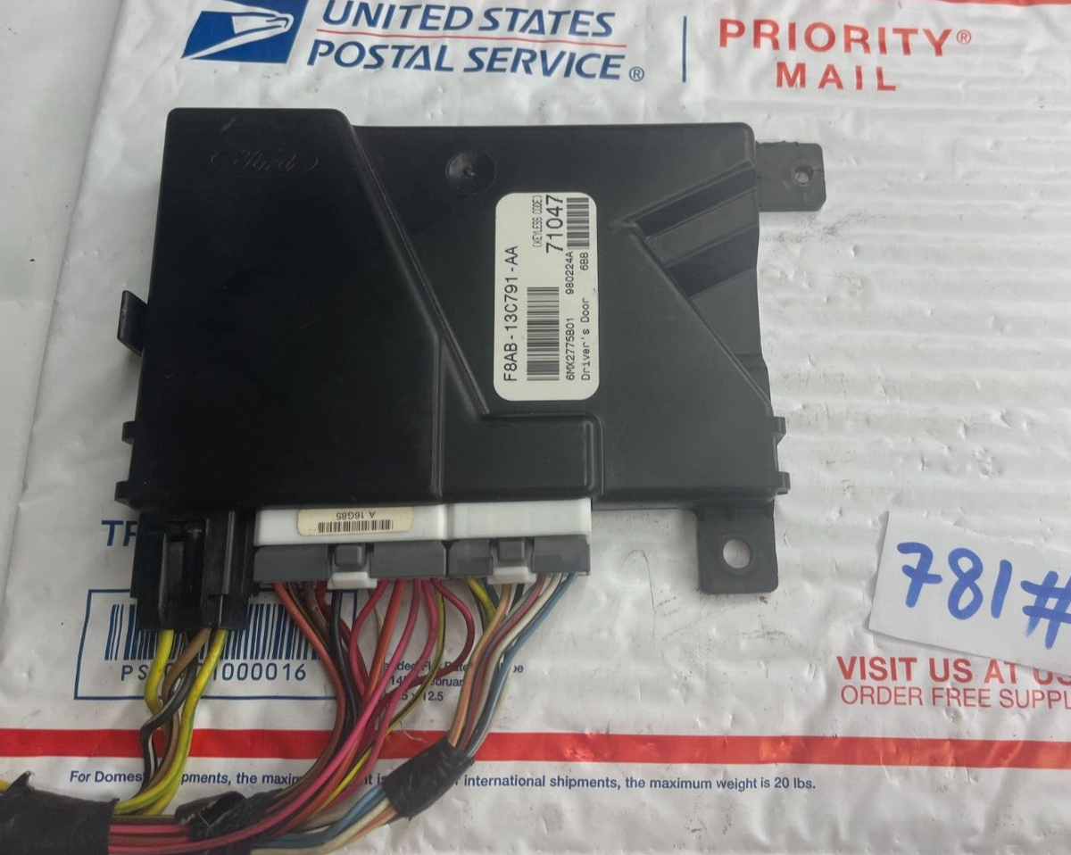 F8AB-13C791-AA✓98-99 Grand Marquis / Crown Victoria LOCKING