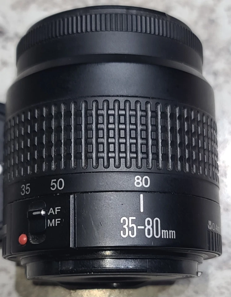 Canon 35-80/3,5 - 5,6 lll EF ZOOM, TAPA, BONITO #6803C01A Foto 3 de 4