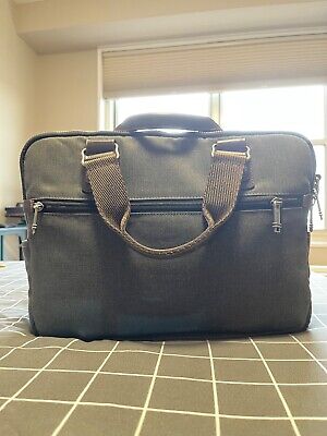 TUMI Alpha Bravo Everett Essential Tote / Duffle - Grey Rare TUMI Alpha Bravo Everett Essential Tote / Duffle - Grey Rare