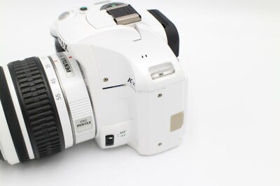 PENTAX K K-x 12.4MP Digital SLR Camera -White (Kit w/ AL 18-55mm