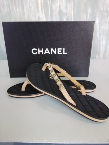 Chanel flip flop - Gem