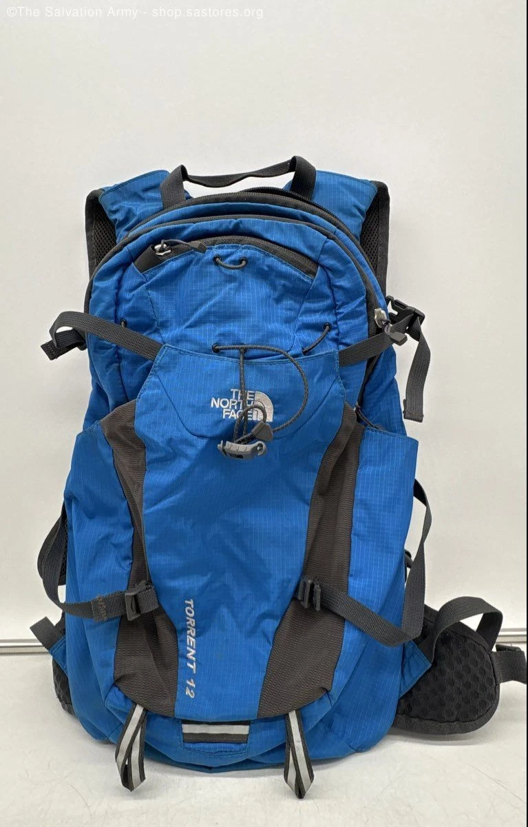 osprey daylite 18l Osprey Hikelite 18L Daypack Review: Breezy Ventilation and Catch-All  Versatility