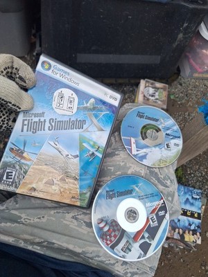 Microsoft Flight Simulator X (PC, 2006 2 discs set with product key 