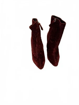 Zara Burgundy velvet ankle boot very good condition - Image 1 of 4