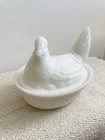VINTAGE Westmoreland Milk Glass White Hen on Nest 5.5 ”