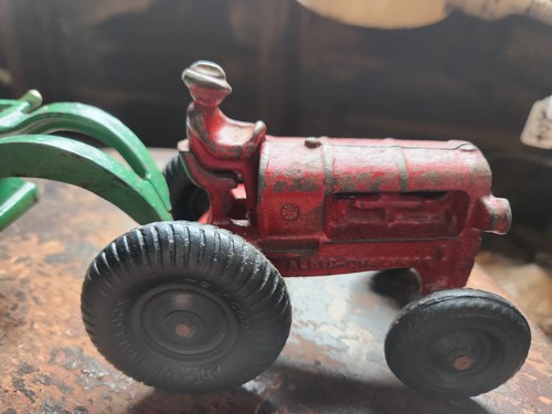 Vintage Arcade Cast Iron Allis-Chalmers Tractor w/Bottom Dump Trailer - Foto 7 di 13
