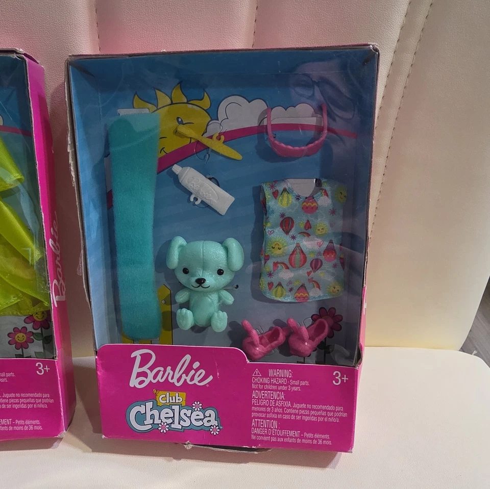 Club Chelsea Moda Pack Conjunto Equipo de Lluvia y Traje de Baño Conjunto Oso de Peluche 3  Foto 4 de 4