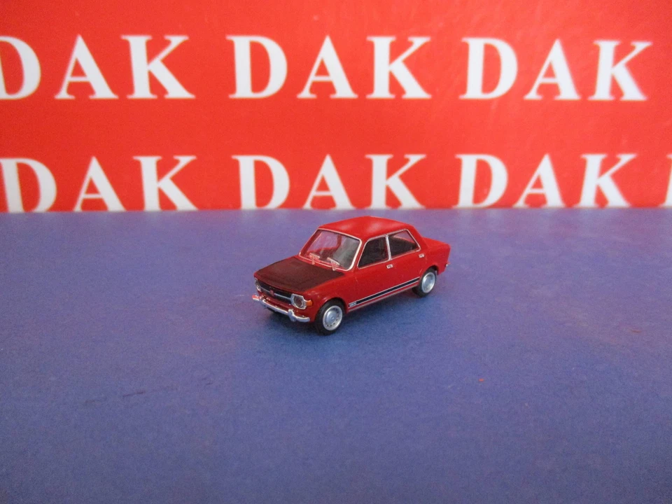 1/87 Modellino Auto Fiat 128 Rosso con Cofano Nero 1969 by Brekina - Immagine 2 di 4