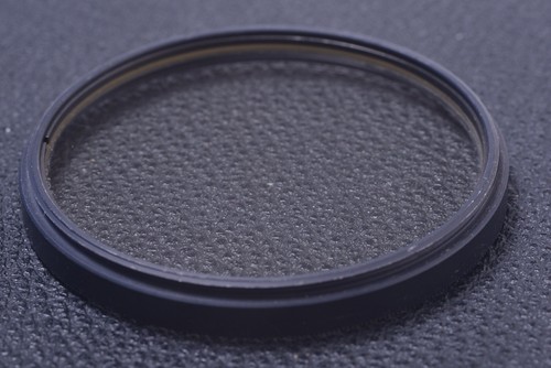 ✅ HOYA UV(0) 52MM FILTER GENUINE LENS OR CAMERA SCREW IN 17-2 - Picture 2 of 2