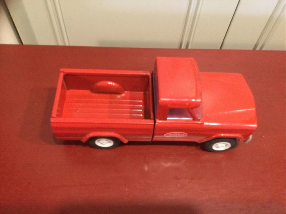 Vintage Tonka Jeep Pickup, Trailer And Mini Bucket In Great Condition 18”. - Image 3 of 4