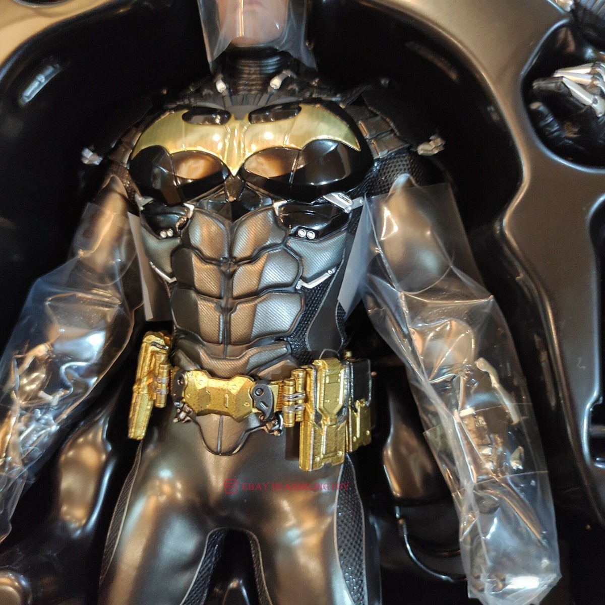 1/6 Hot Toys VGM 37 Batman Arkham Knight Prestige Suits