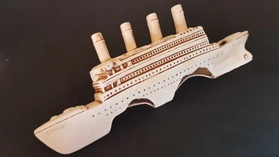 PYKO Deko Aquarium Titanic Höhle Boot Fische Keramik Dekoration Schiffswrak Terrarium