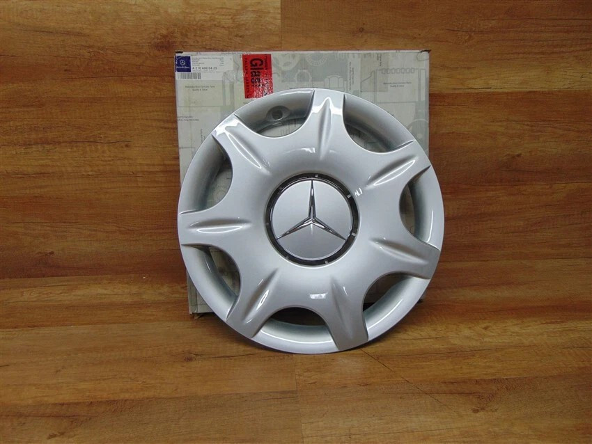Mercedes-Benz Original 4 Wheel Caps 16 Inch W/S 202/203/210 E/C Class Silver New