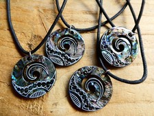 New Zealand Abalone Paua Shell Maori Koru Fern Pendant Cord Necklace  48cm/19"