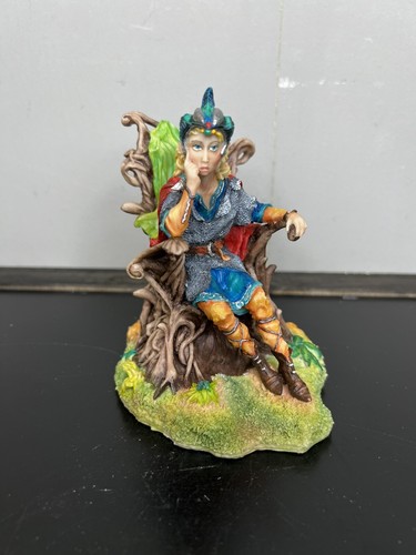 Lilliput Lane Land of Legend Figurine Elfin King - Pre-Owned in Box