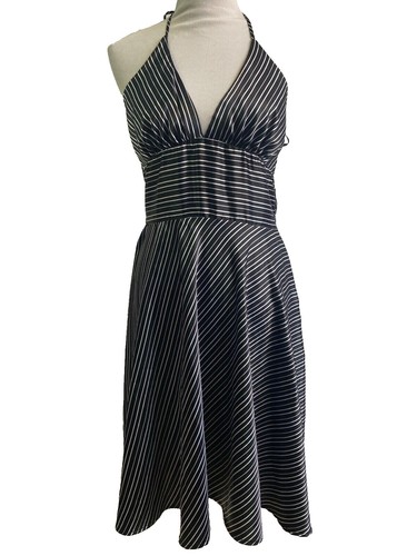 alyn paige black dress ALYN PAIGE NY Black Dress A-line Sm Roll Collar Sleeveless Pull-Over Poly Blend