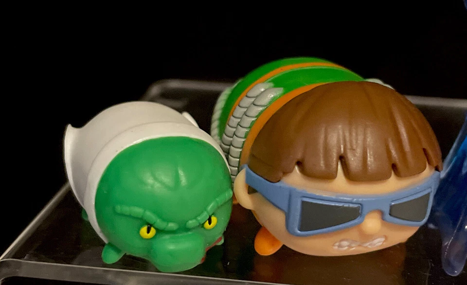 Disney Tsum Tsum Marvel Spider -Man 2 ~ W/ Accessory & Figures Lot Of 7 - Image 2 of 4