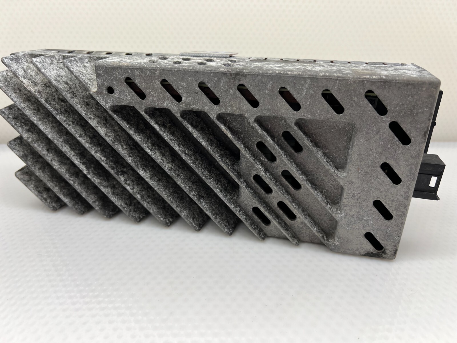 2011 BMW 550i Amplifier HIFI Professional DSP Audio System 9261703  