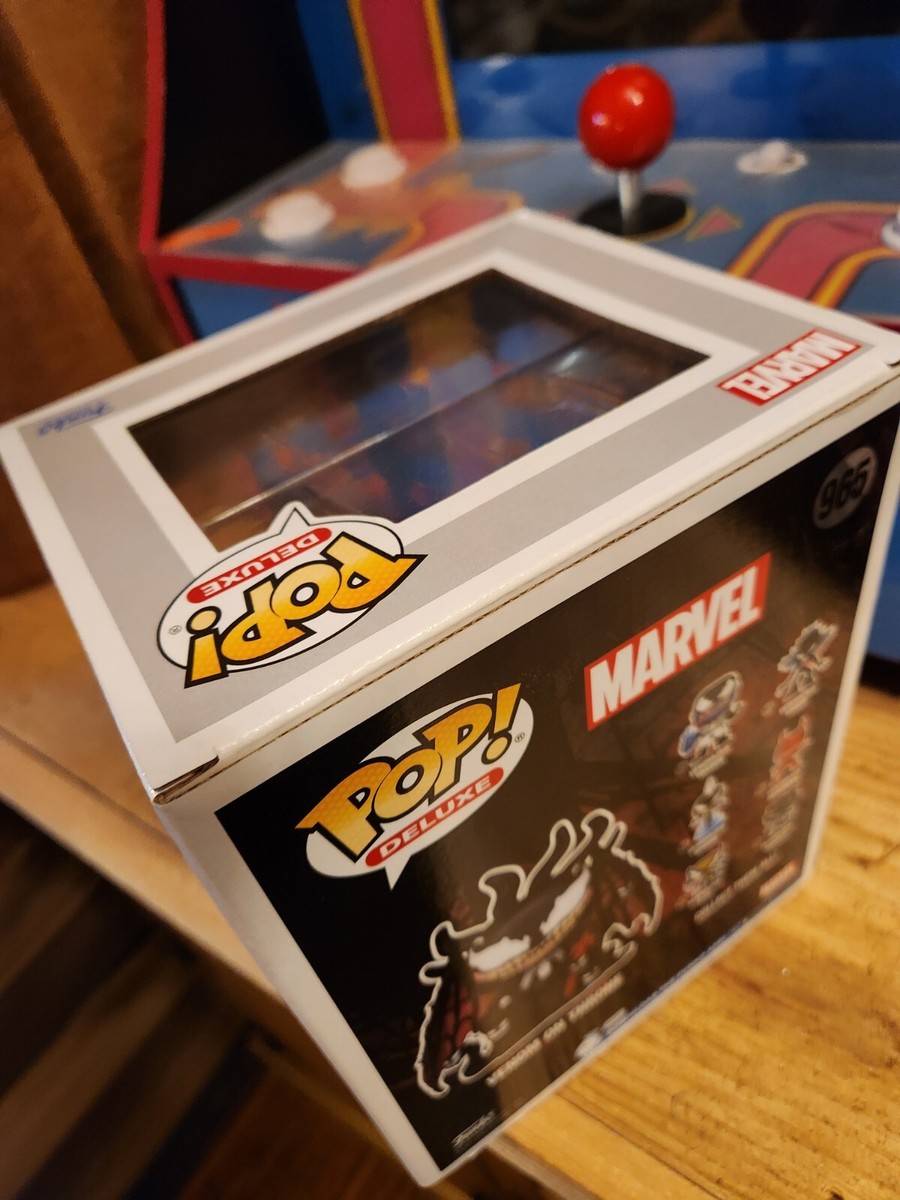 Funko POP MARVEL 965 Venom On Throne Glow In Dark POP IN A BOX
