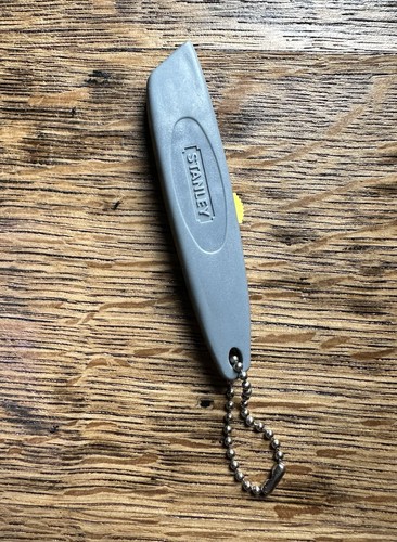 Vintage 3,5" Schlüsselanhänger Stanley Schlüsselanhänger Ring einziehbare Rasierklinge USA keine Klinge