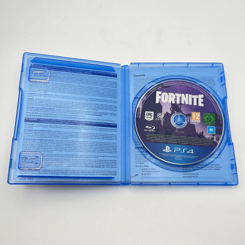 Fortnite Playstation 4 PS4 PAL Versione Italiana Rara copia fisica da collezione - Immagine 3 di 4