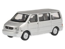 VW T4b Caravelle Bus silver diecast model car 452667500 Schuco 1:87
