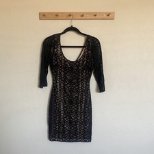 GUESS Women’s Black Beige Lace Bodycon Dress 3/4 Sleeve Scoop Neck Size 2