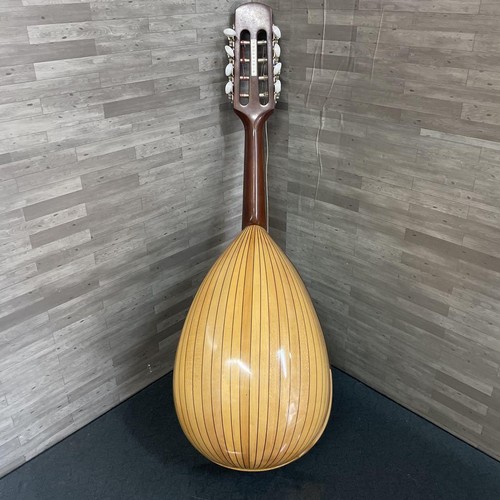 SUZUKI M-30 mandolin body with case - Picture 3 of 3