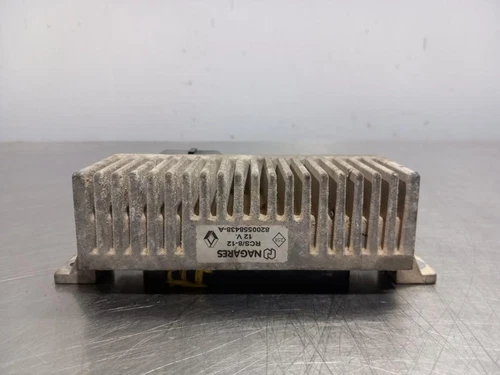 8200558438A Caja Precalentamiento para RENAULT MEGANE III SPORT TOURER 2 445226 - Imagen 6 de 10