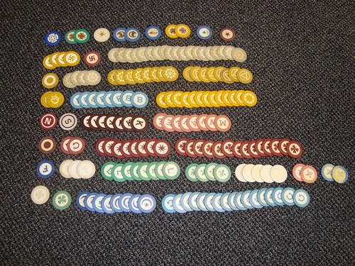 Vintage Poker Chip Collection – 150+ Inlaid/Crest & Seal Chips