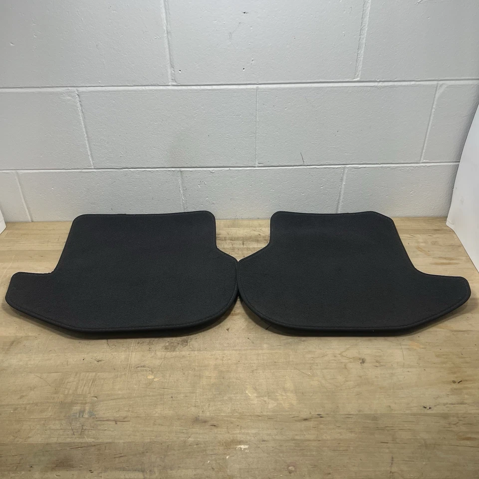 Alfombrillas negras Volkswagen EOS 2006-2016 4 piezas OEM Foto 2 de 4
